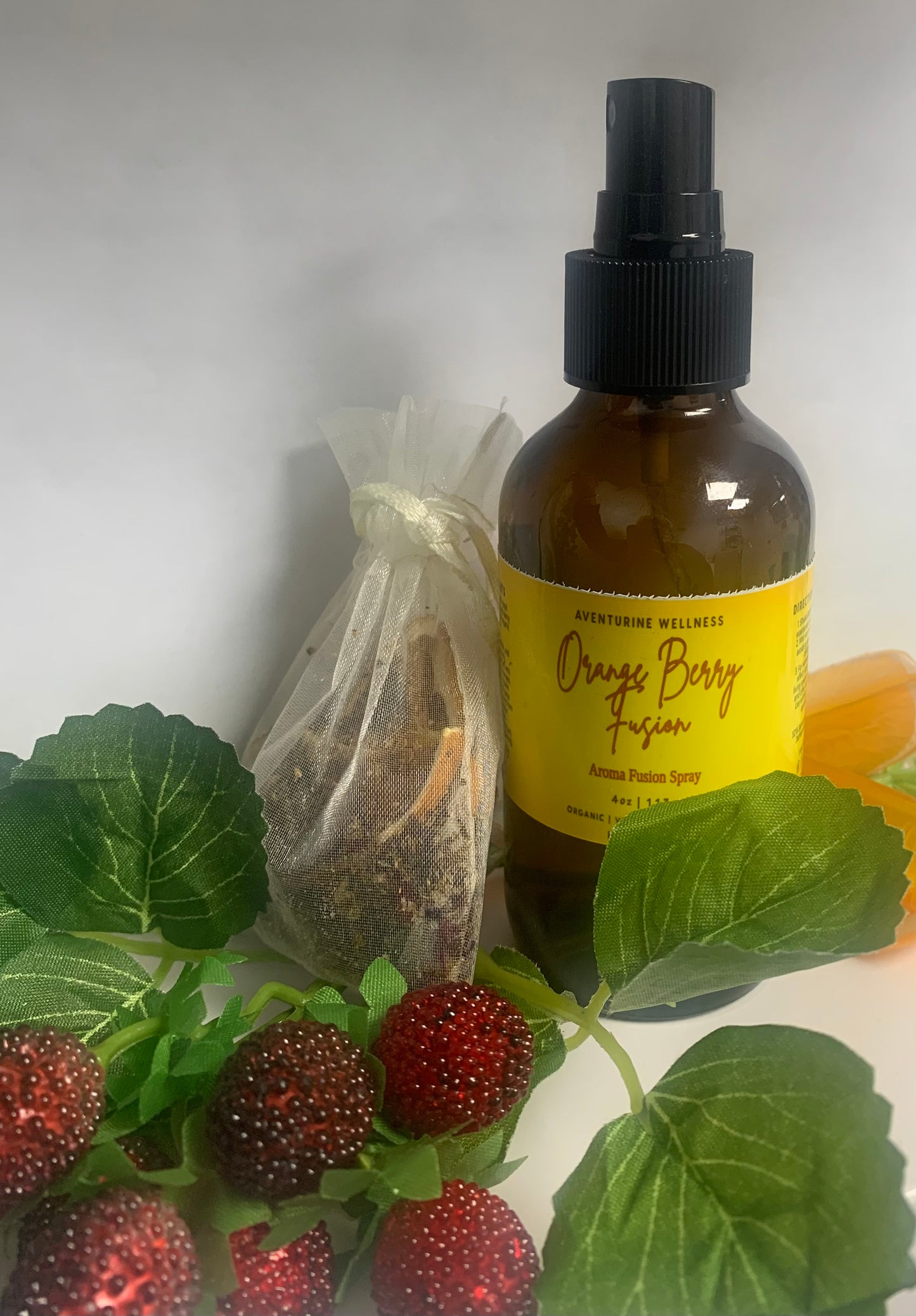 Orange Berry Fusion (Organic Room spray)