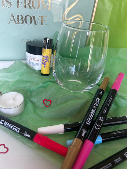 💐 Paint & Pour Into You